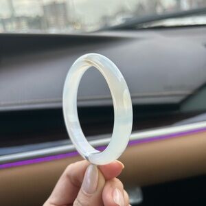 Elegant Certified natural agate bangle size 57